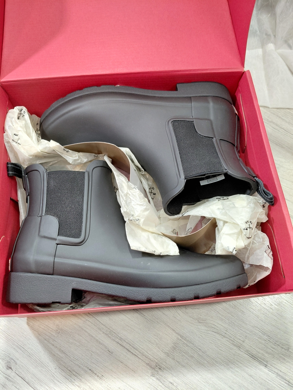 NEW Hunter Womens Refined Matte Black Chelsea Rain Ankle Boots SIZE 7 - Picture 14 of 14